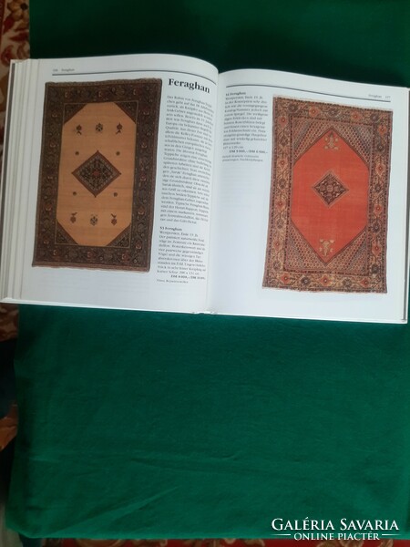 Persian rugs in German