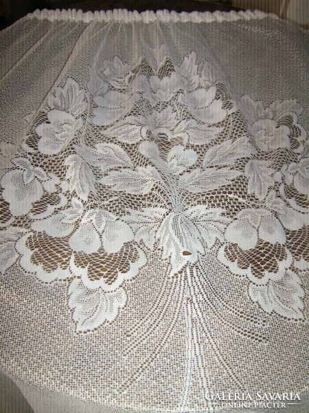Gyönyörű vintage áttört mintás virágos 4 részből álló hullámos aljú függöny