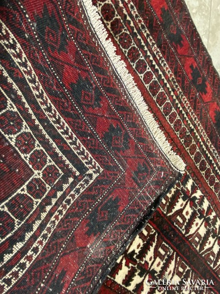 Iran beludj törzsi szőnyeg 136x83cm