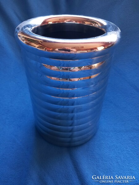 Sylvain dubuisson French wine cooler champagne bucket designed by sylvain dubuisson letang rémy paris