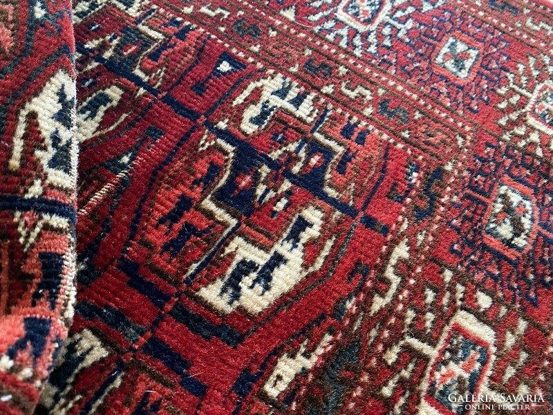 SZ1208 Antik türkmén tekke gölös szőnyeg 122x81 cm