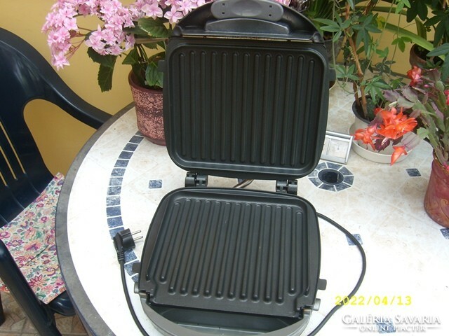 Momert 2050 party grill