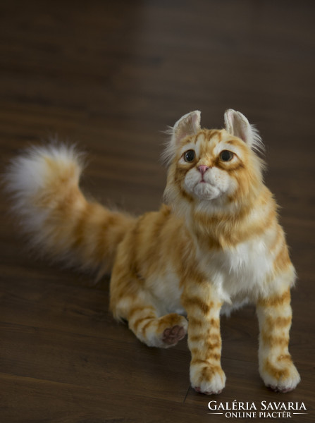 Élethű nagy méretű Maine Coon macska plüss megrendelésre, művészi cica plüss játék