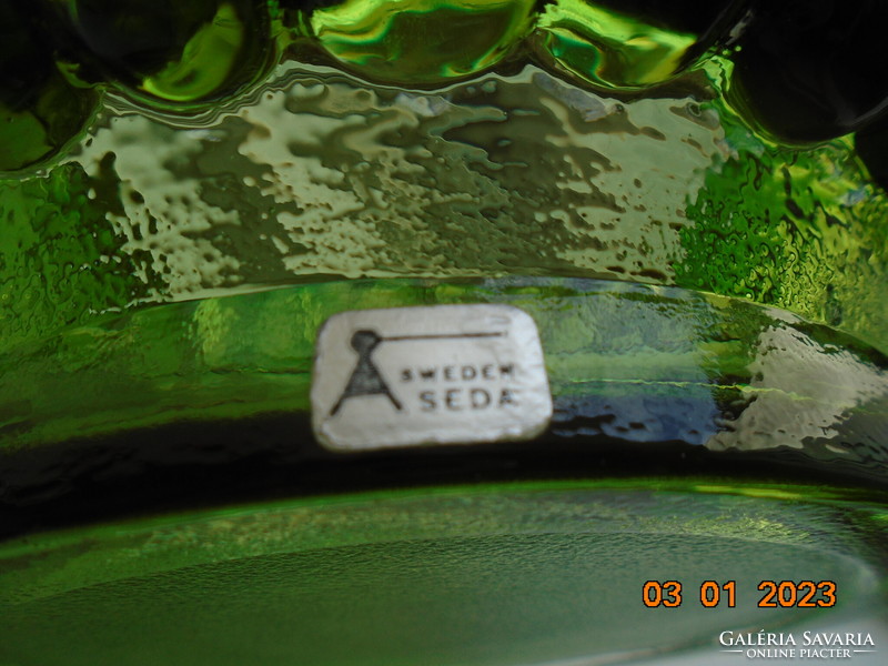 Aseda sweden modern green heavy thick glass bowl