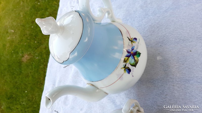 Biedermeier violet jug