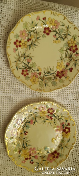 Zsolnay cake plate