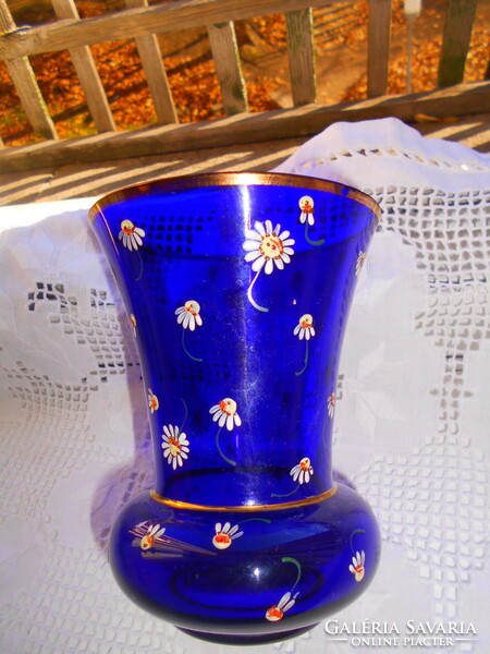 Parade antique glass vase with enamel painted chamomile flower decoration