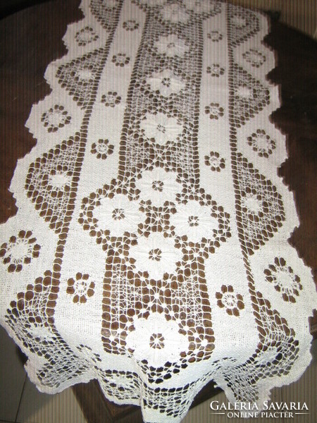 Fabulous festive special Art Nouveau style snow white needlework lace tablecloth