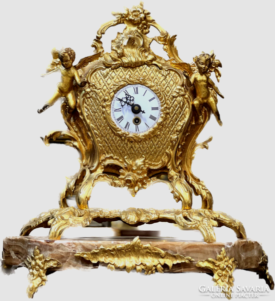 Antik stílusú barokk tűziaranyozott puttós asztali - kandalló óra