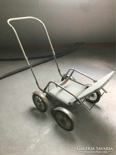 Retro gray stroller