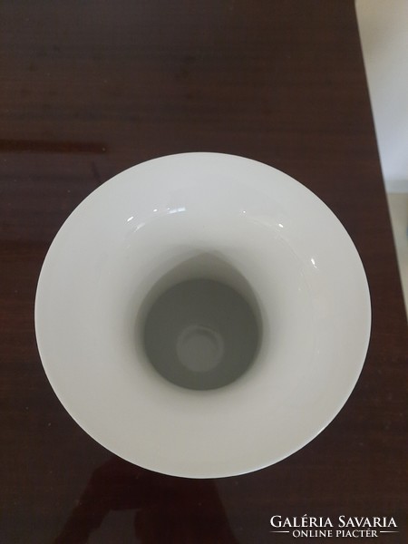Fehér Herendi porcelán serleg váza