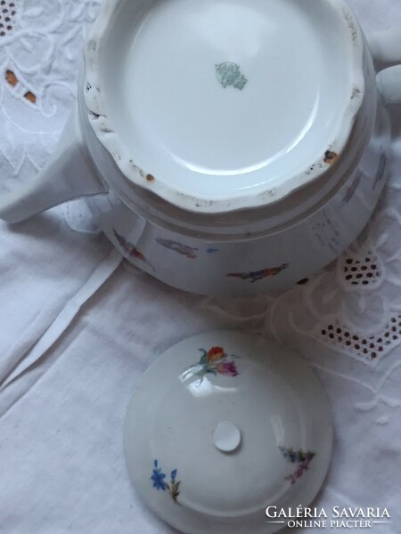 Zsolnay porcelán teás kanna