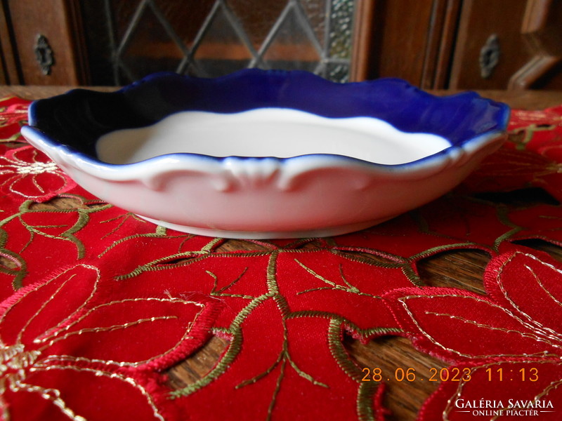 Zsolnay pompadour base glaze serving bowl