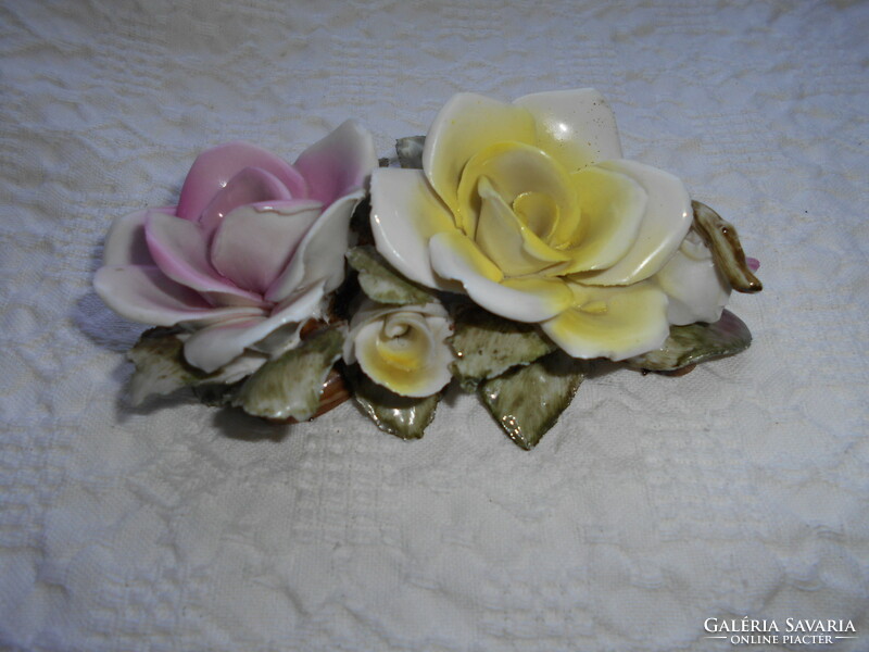 Capodimonte porcelán rózsák