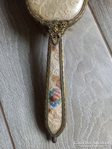Beautiful old brush with copper frame (23.7x8.5x3.5 cm)