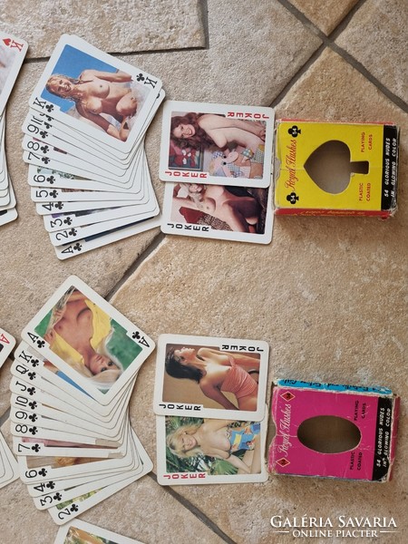 3db pakli kártya női akt képek csajos pin up pakli römi bridge