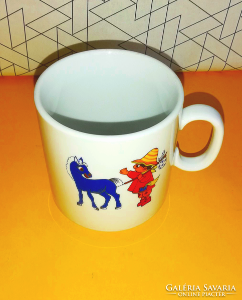 Cavalier, non-message cup, mug
