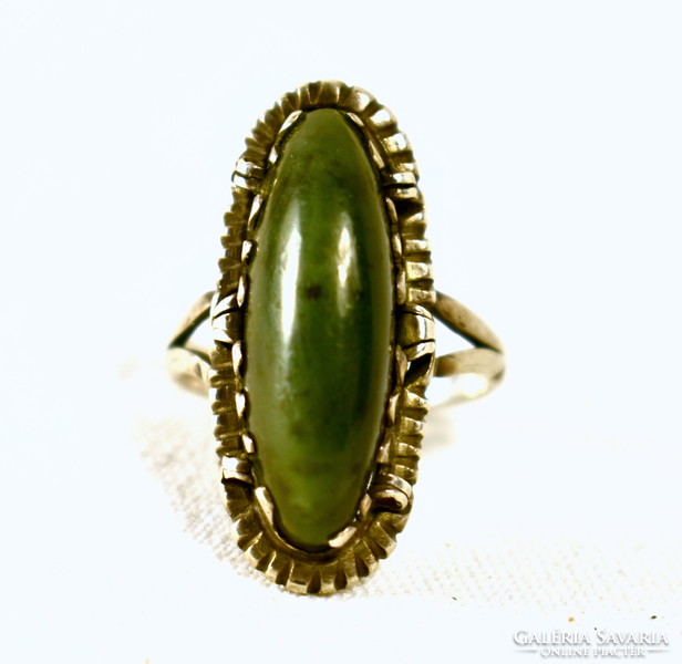 Old and big head polished silver ring with green stones!