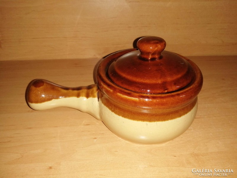 Glazed ceramic pot with handle and lid (30/d)