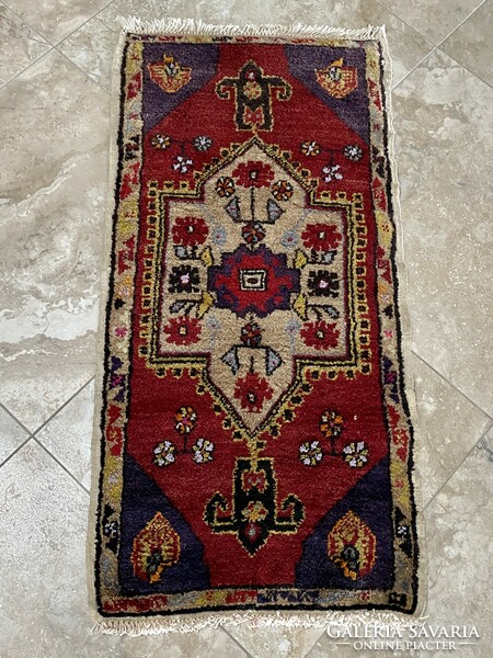 Antique Anatolian carpet 102x50 cm