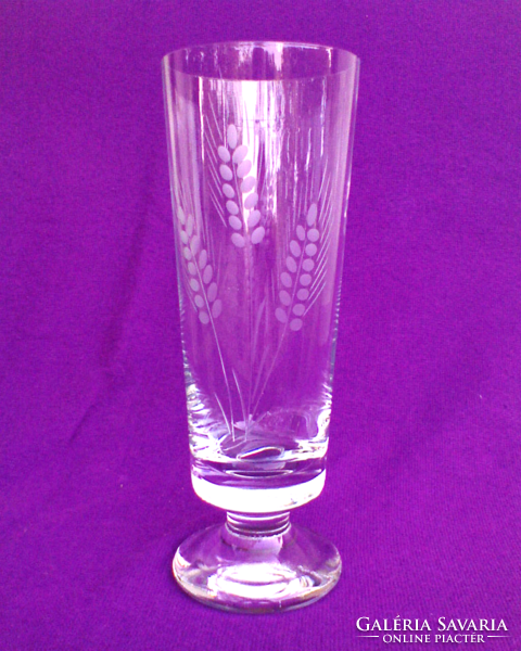 Glass vase with base 23 cm high