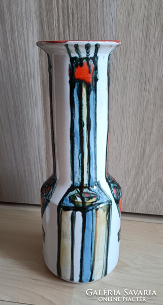 Erzsébet Fórizsné Sarai (1940-1995) ceramic vase with bird motif 2