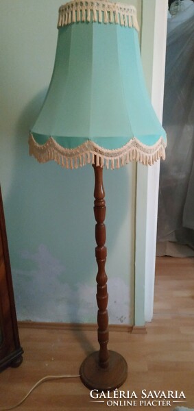 Colonial floor lamp