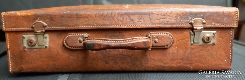 Antique Weigl leather suitcase with toiletries