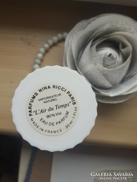 Nina Ricci "L'Air du Temps" parfümös üveg