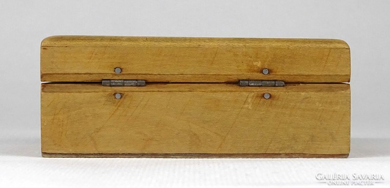 1N447 old small lockable painted rosewood box 3.5 X 6.5 X 9 cm