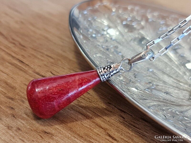 Beautiful silver pendant with coral