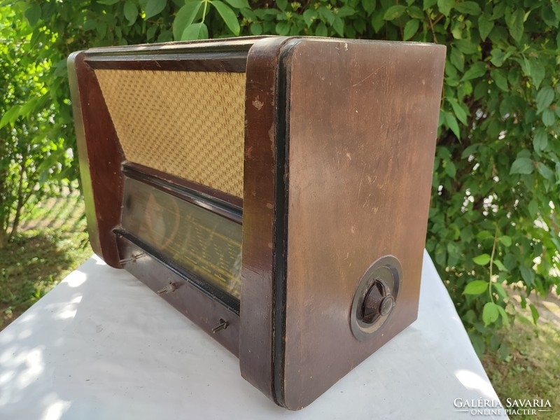 Terta T 325 régi rádió