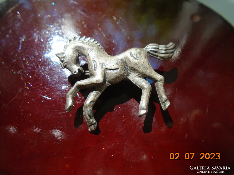 William sturt horse hand made pewter cast brooch