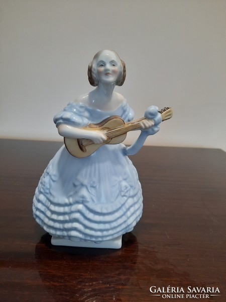 Herendi kék ruhás Déryné porcelán figura