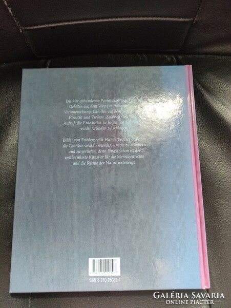 Hundertwasser art album - in German.