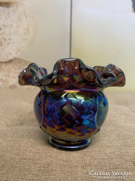 Eosin-glazed beautiful glass flower pot with ruffled edges a44