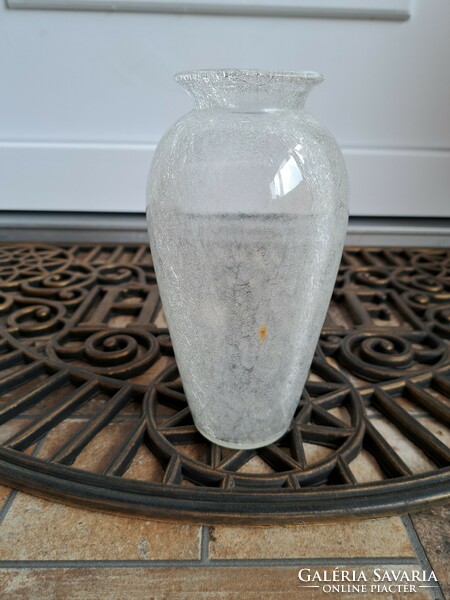 Retro rarer white vase cracked beautiful veil glass veil Carcagi berek bath glass