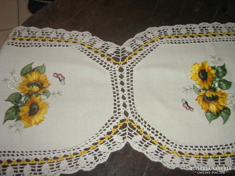 Special tablecloth runner with a beautiful hand-crocheted edge and sewn-on sunflower