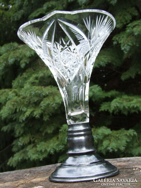 Vase with silver base (071129)