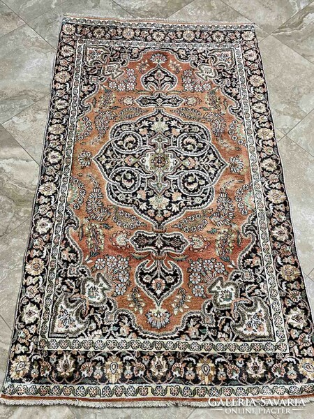 100% Silk carpet 195x114 cm