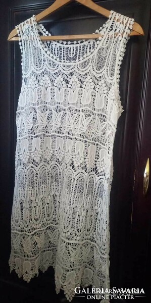 Vintage style women's white openwork lace dress