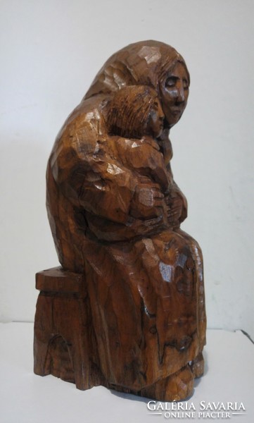 Wooden sculpture 