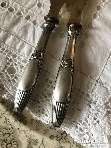 Knives with silver handles - 2 pcs