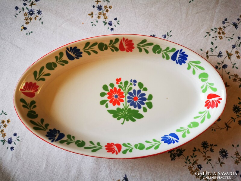 Alföldi Hungarian patterned oval porcelain vegetable plate. Rare