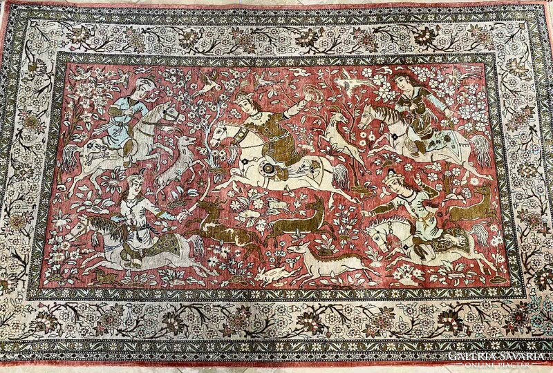 Hunter 100% silk rug 186x106 cm