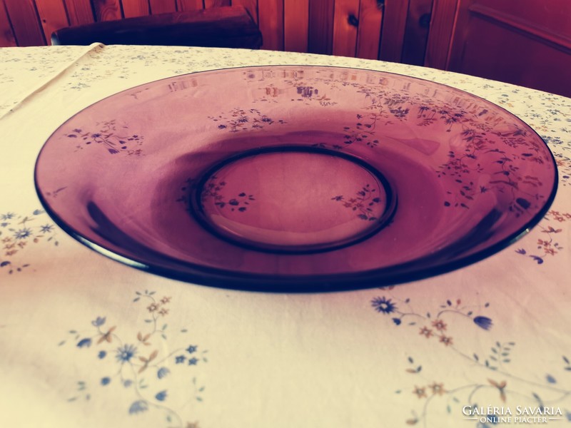 Padlizsán színű üveg tál, asztalközép 28 cm átmérőjű