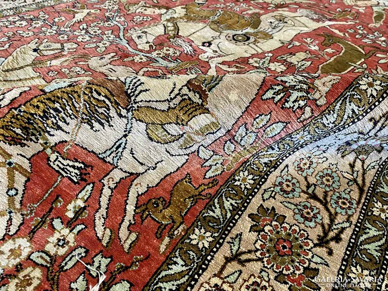 Hunter 100% silk rug 186x106 cm