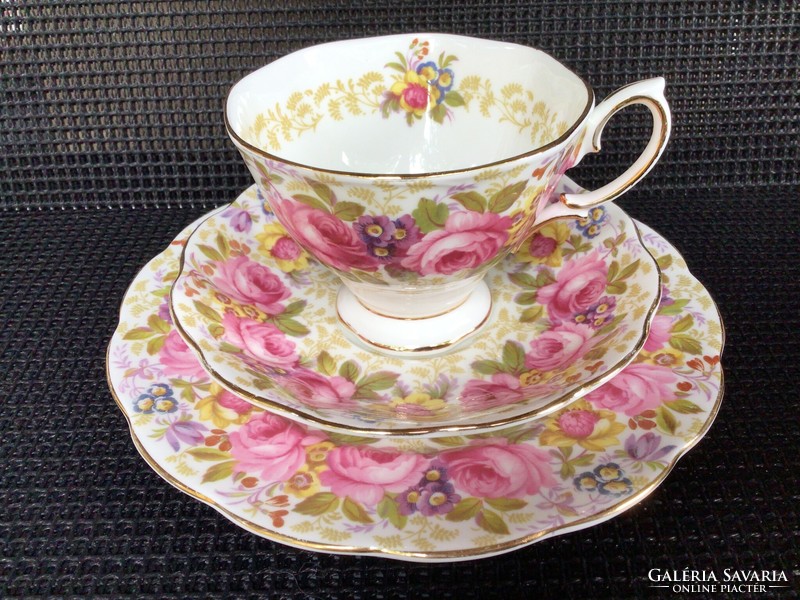 Royal Albert Serena