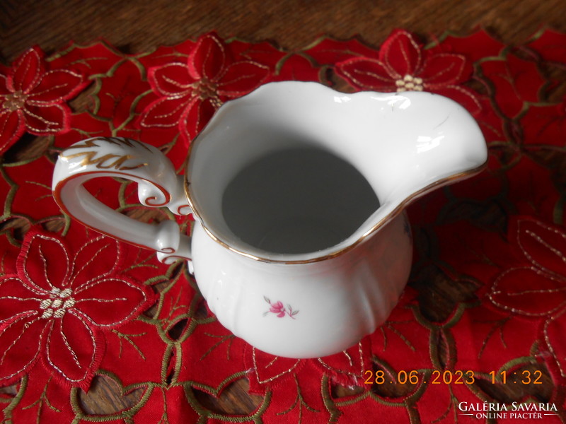 Zsolnay apróvirág mintás tejkiöntő, teás készlethez