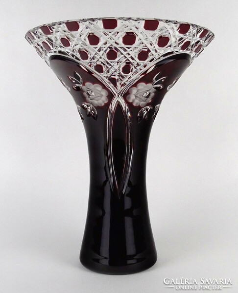 1N483 Gyönyörű virág díszes bordó kristály váza 25 cm